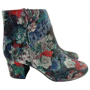 Zigisoho Nydia ankle bootie size 7 multicolored metallic  floral brocade boot